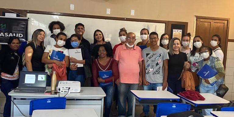 Curso sobre ergonomia e seus impactos no ambiente de trabalho.