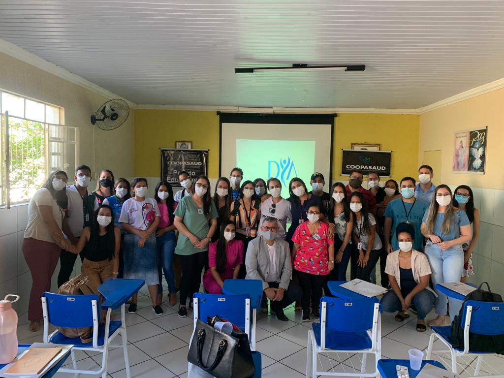 Palestra sobre atendimento humanizado e trabalho em equipe