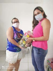 Fornecimento de cestas básicas para os cooperados prestando serviços no município de Cipó – Ba.